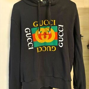 Gucci Oversize Sweatshirt with Gucci Logo